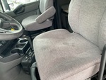 NN308543 - 2022 International LT625: Seats/Armrests