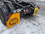 NN308543 - 2022 International LT625: Mud Flaps
