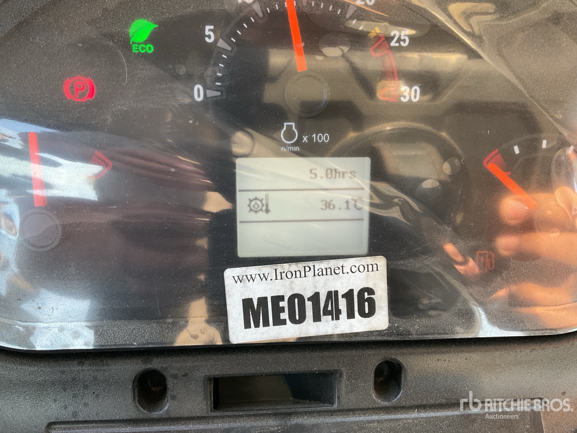 General Appearance with Hour Meter / Odometer