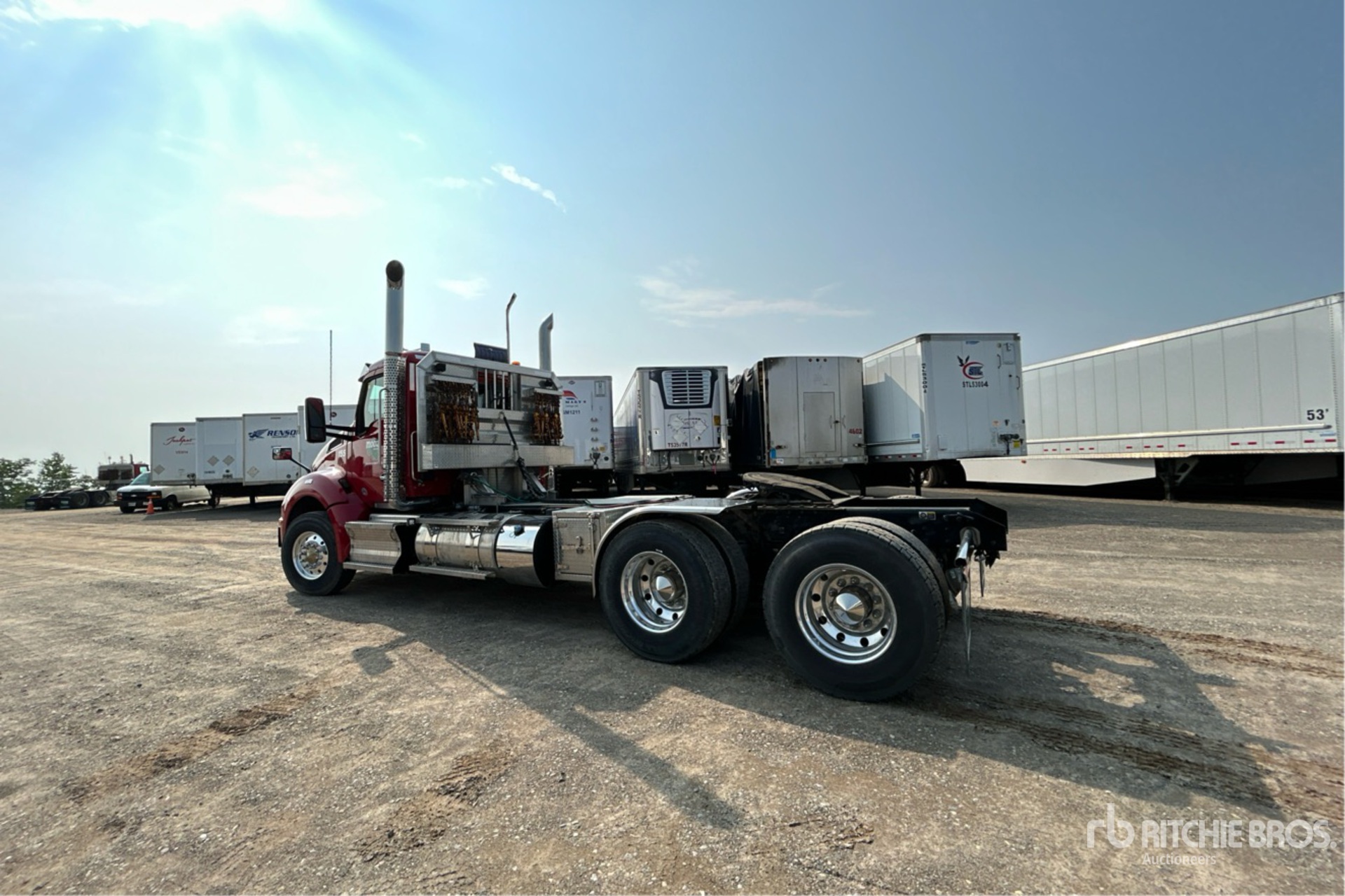 General Appearance with Picture, Left Rear Corner
