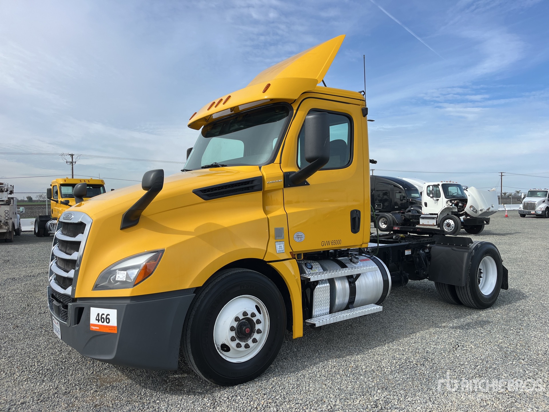 General Appearance with Imagen: esquina delantera izquierda