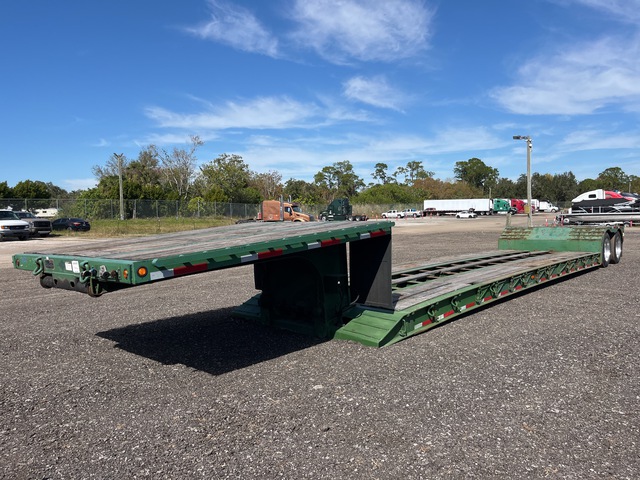 2006 Talbert TDW-30-SRG-T1 30 ton T/A Removable Gooseneck Lowboy Trailer