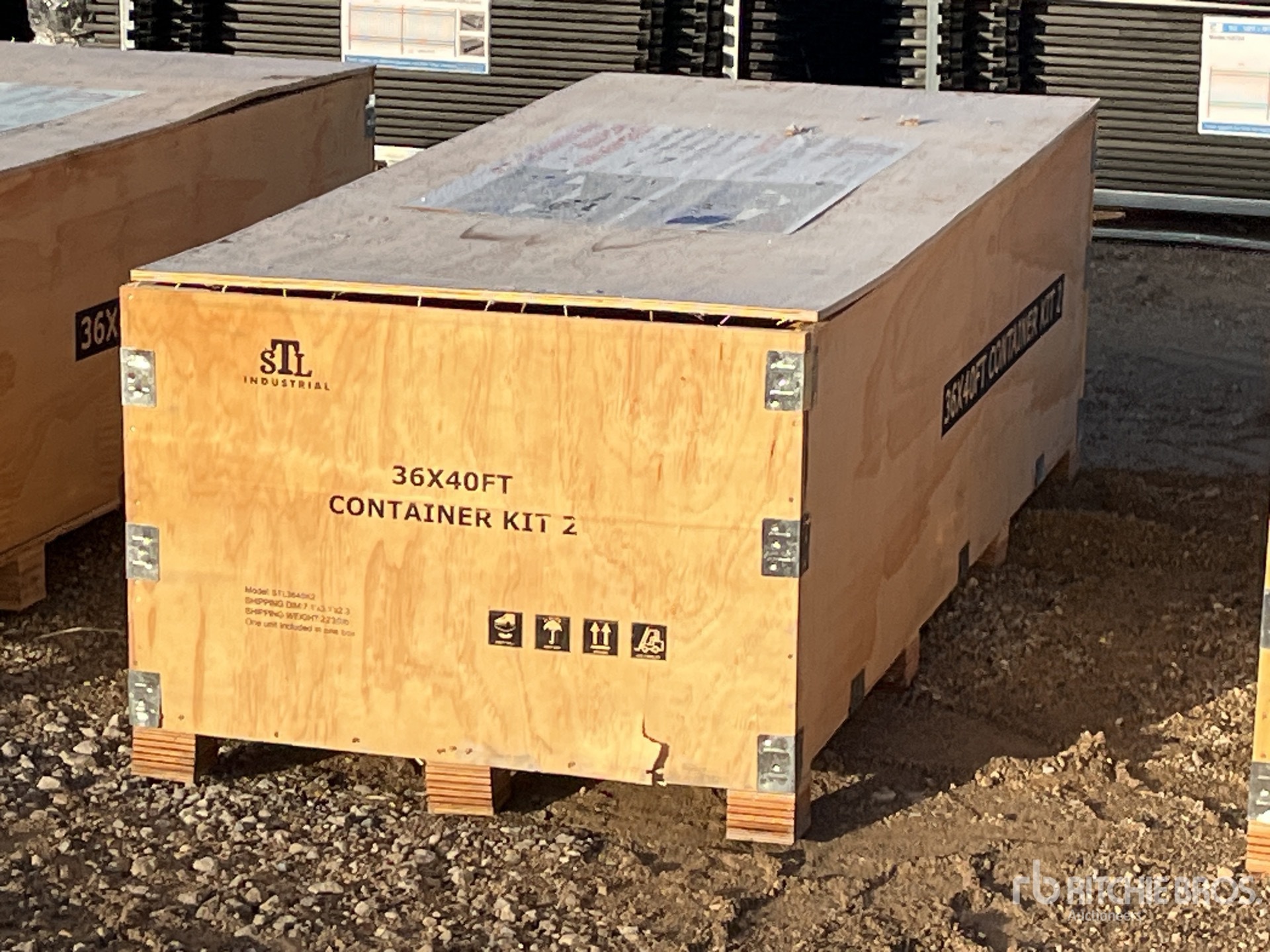 General Appearance with Picture, Left Rear Corner