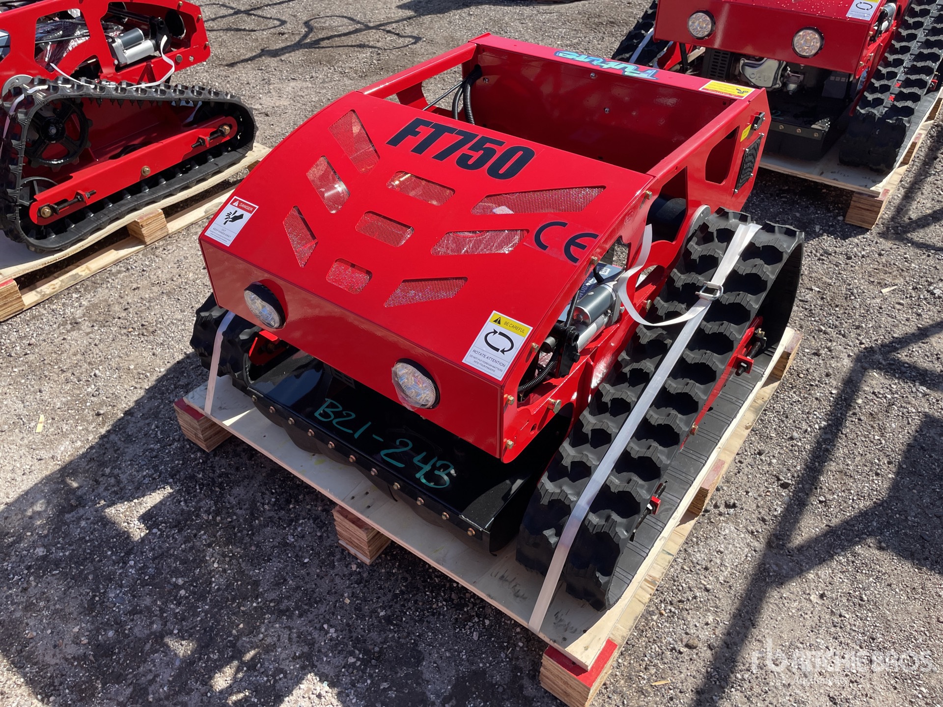 General Appearance with Picture, Left Front Corner