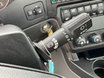 NN654043 - 2022 International LT625: Gear Selector
