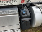 NN654043 - 2022 International LT625: DEF / AdBlue Tank