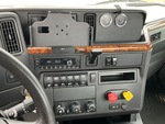 NN654043 - 2022 International LT625: Dash Components