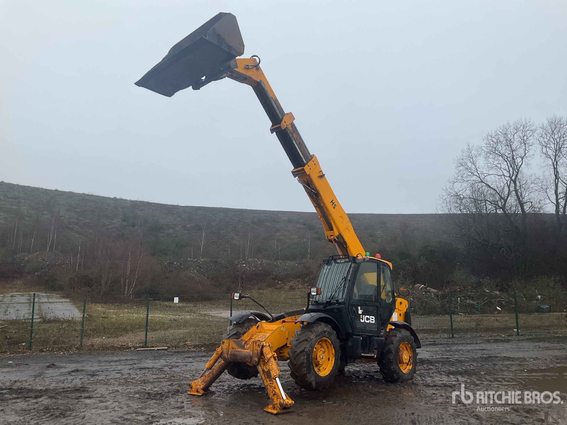 General Appearance with Featured Photo