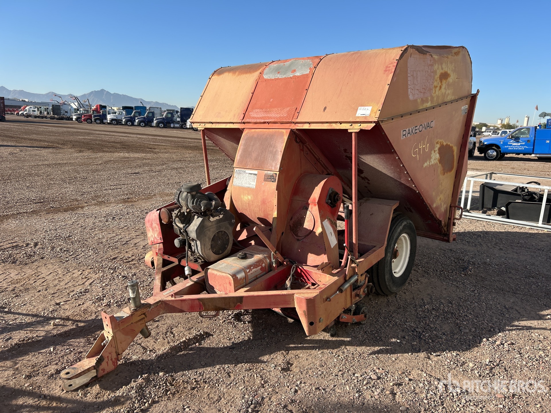 General Appearance with Image, coin avant gauche