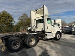 LN541715 - 2020 International LT625: Picture, Right Rear Corner