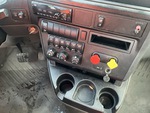 LN541715 - 2020 International LT625: Brake Control