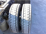 LN286405 - 2020 International LT625: Right Front Drive Tires