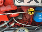 NN295671 - 2022 International LT625: Engine Oil level on Dipstick