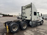 NN295671 - 2022 International LT625: Picture, Right Rear Corner
