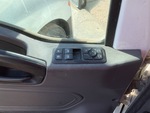 NN317994 - 2022 International LT625: Window Controls