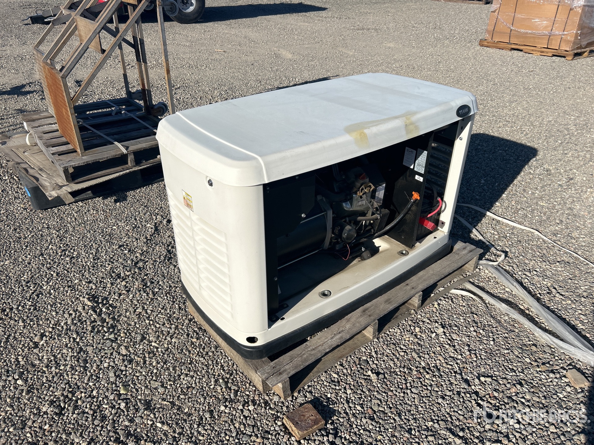 General Appearance with Picture, Right Front Corner