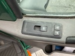 LL051858 - 2020 International LT625: Window Controls