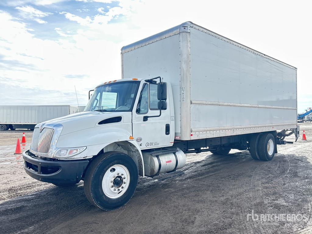 General Appearance with Featured Photo