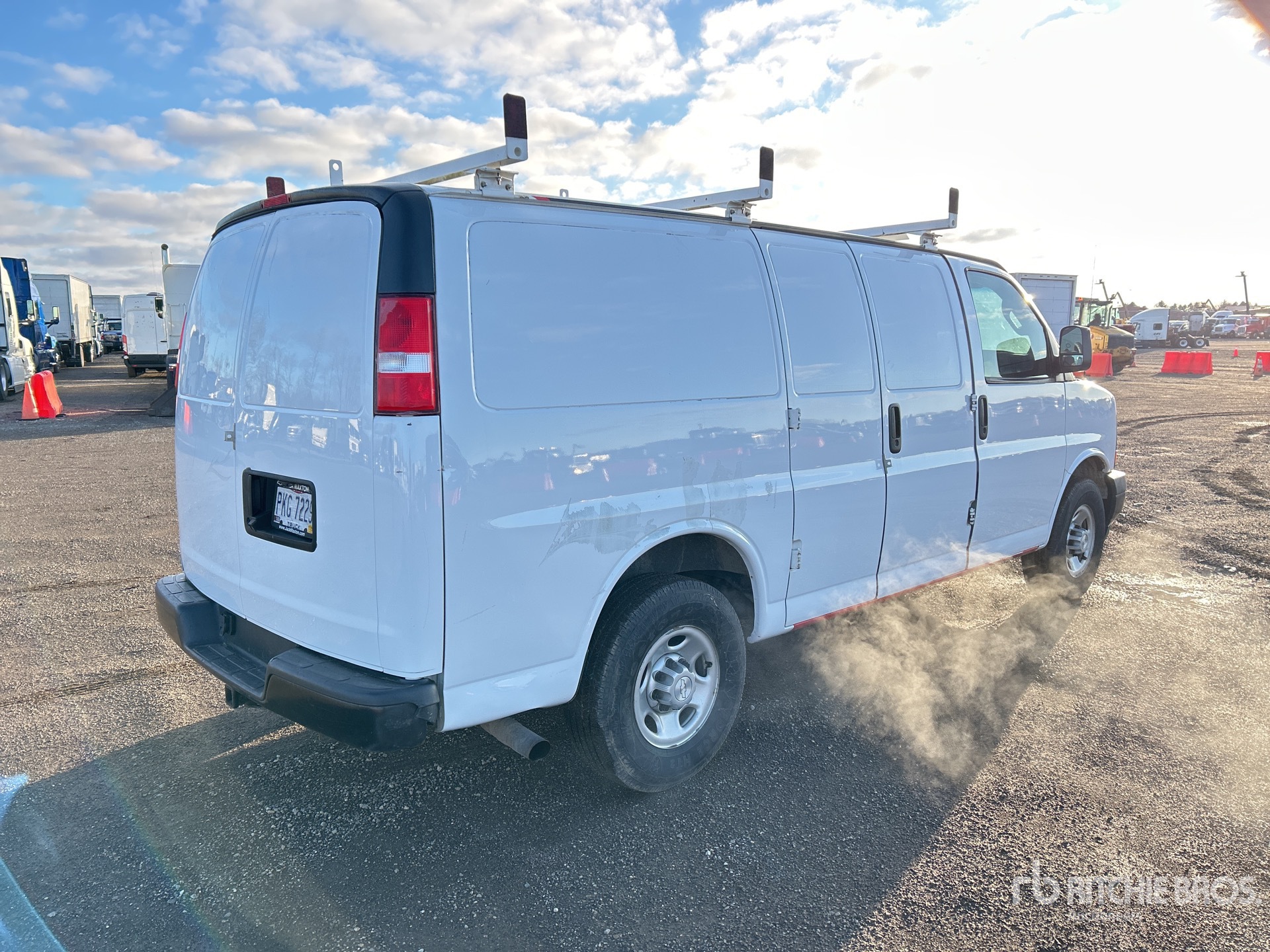 General Appearance with Picture, Right Rear Corner