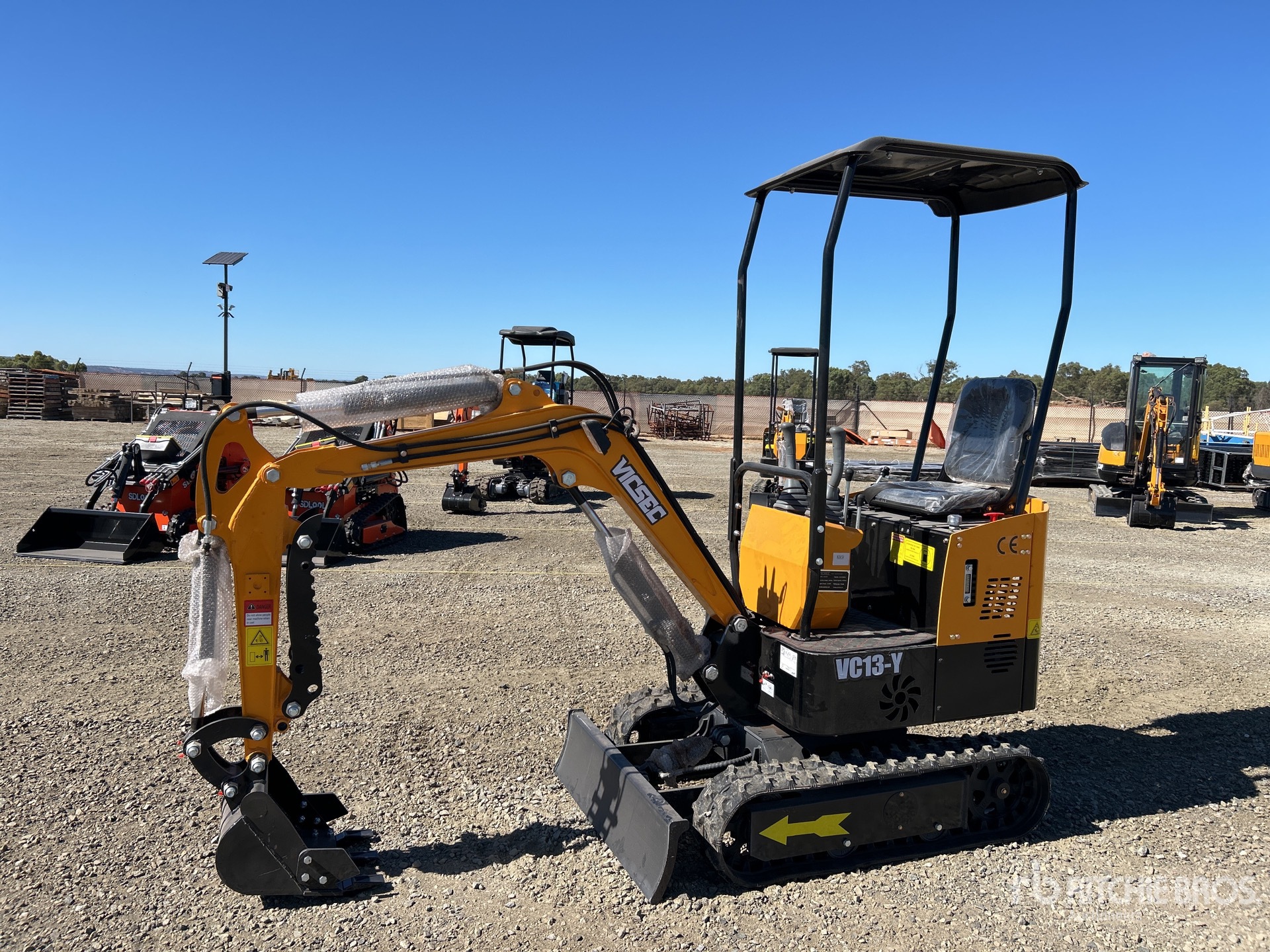 General Appearance with Picture, Left Front Corner