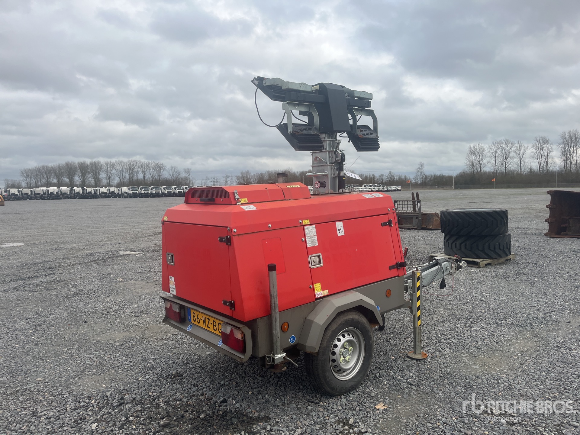 General Appearance with Picture, Right Rear Corner