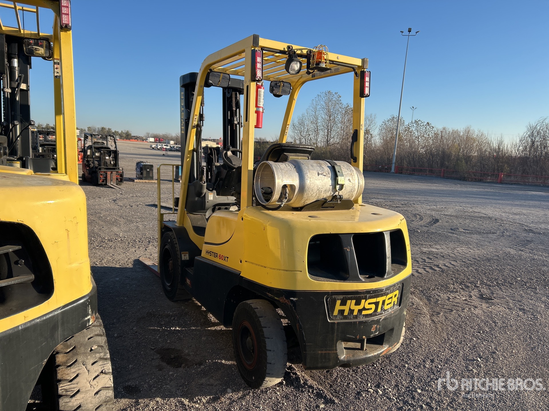 2018 Hyster H60XT 5700 lb Pneumatic Tire Forklift | Ritchie Bros ...