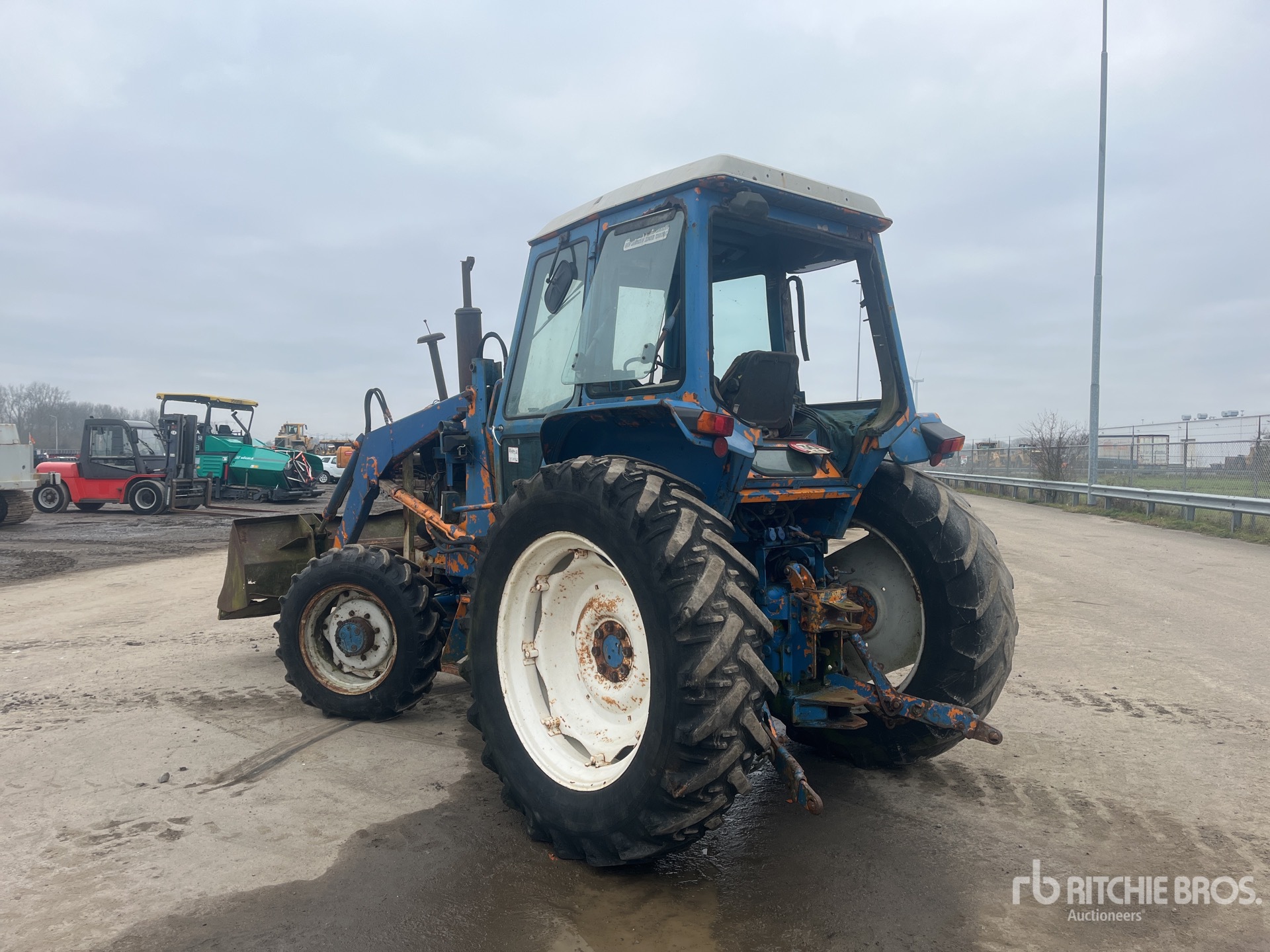 General Appearance with Picture, Left Rear Corner