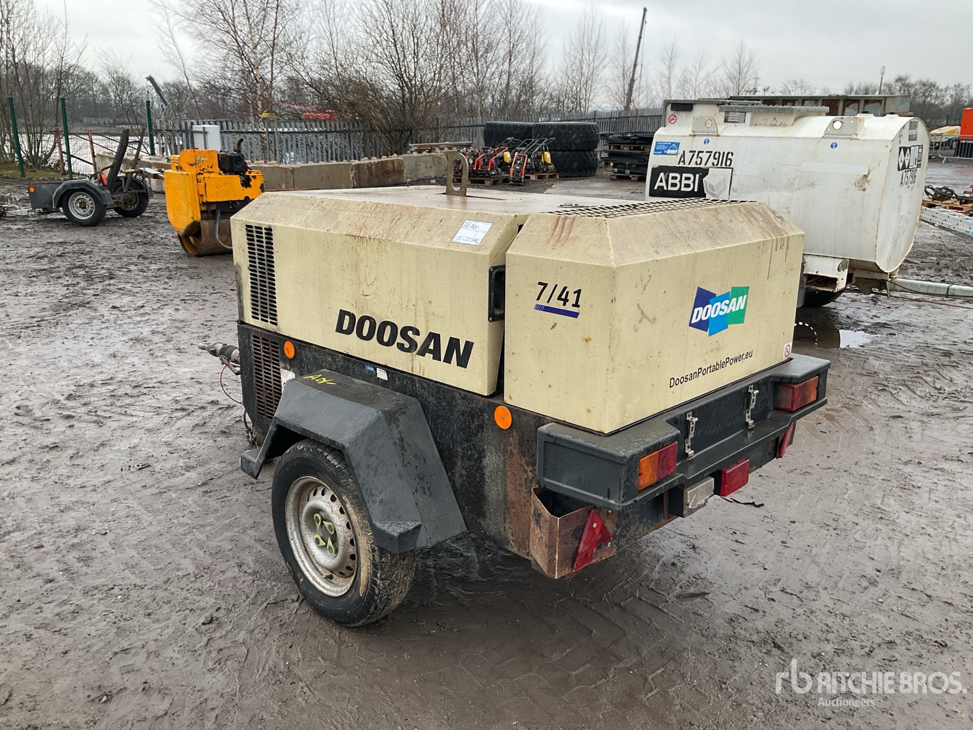 General Appearance with Picture, Left Rear Corner