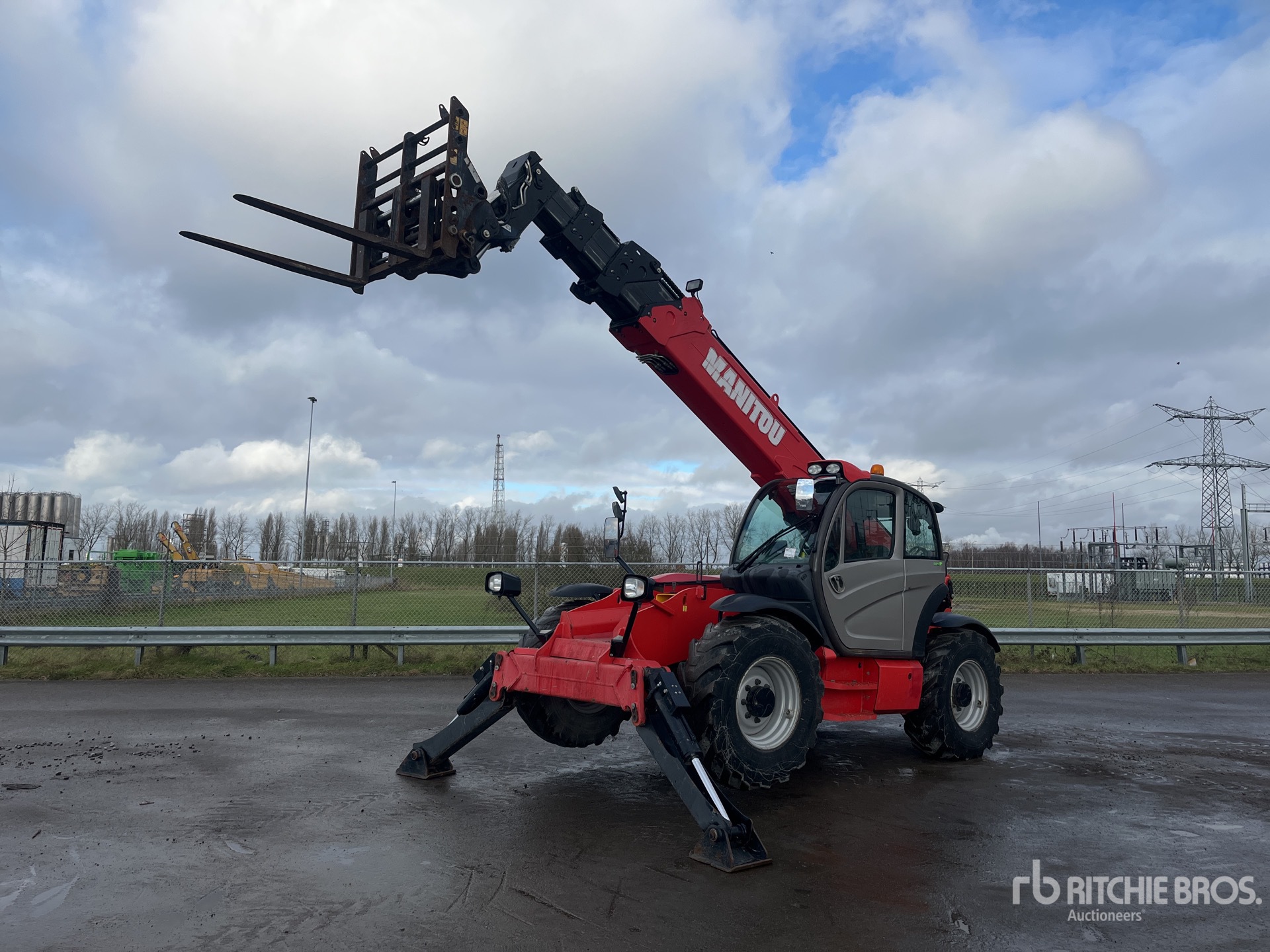 General Appearance with Operation Video