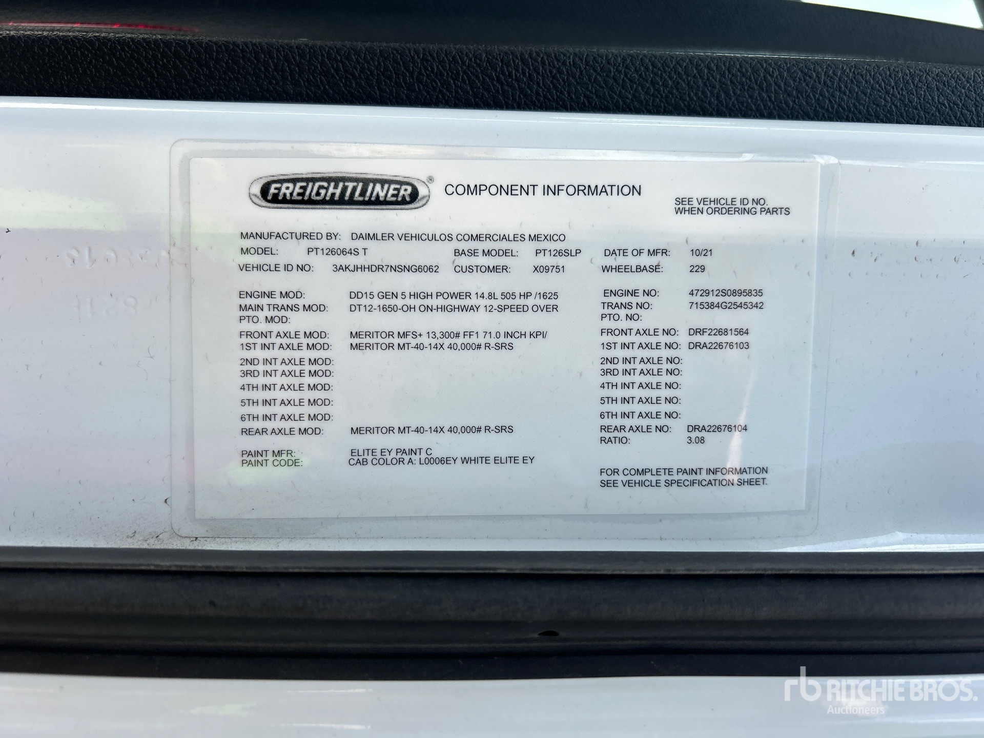 General Appearance with Serial Number / VIN