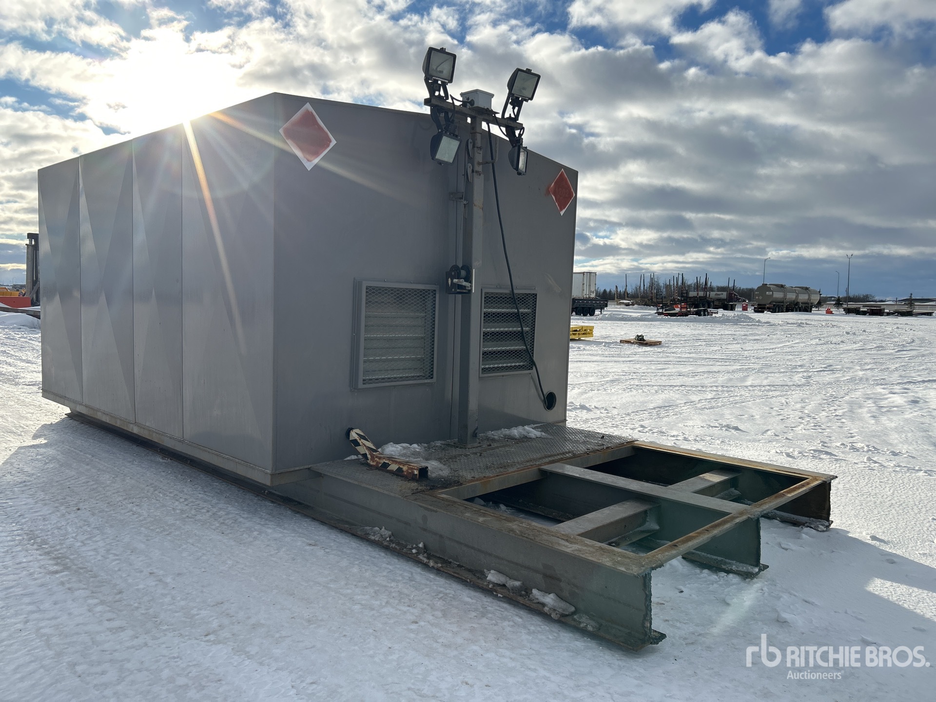 General Appearance with Picture, Right Front Corner