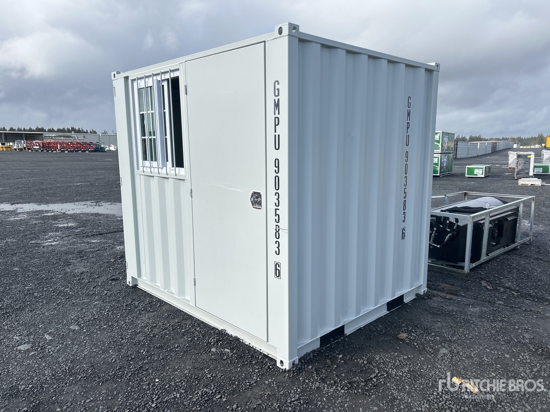 General Appearance with Picture, Right Rear Corner