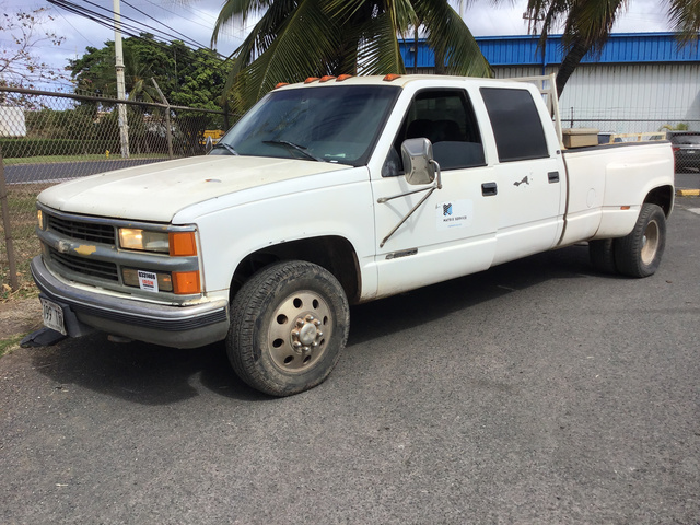 2000 Chevrolet C3500 Crew Cab Pickup 2000 Chevrolet C3500 Crew Cab Pickup