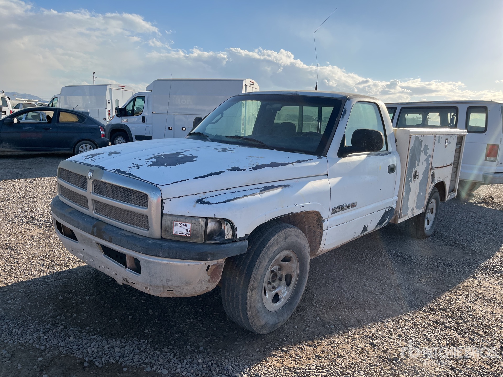 General Appearance with Picture, Left Front Corner