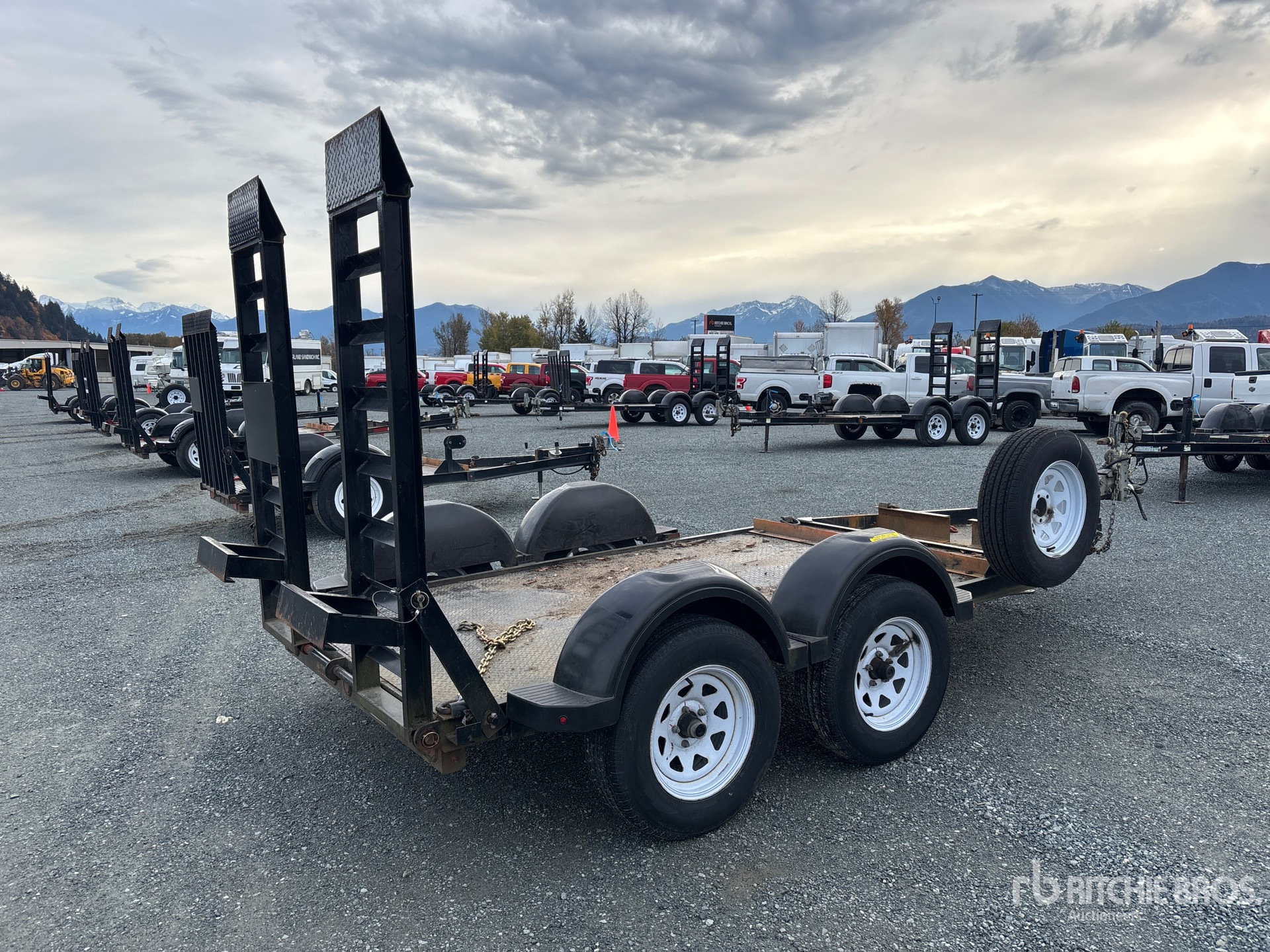 General Appearance with Imagen: esquina trasera derecha