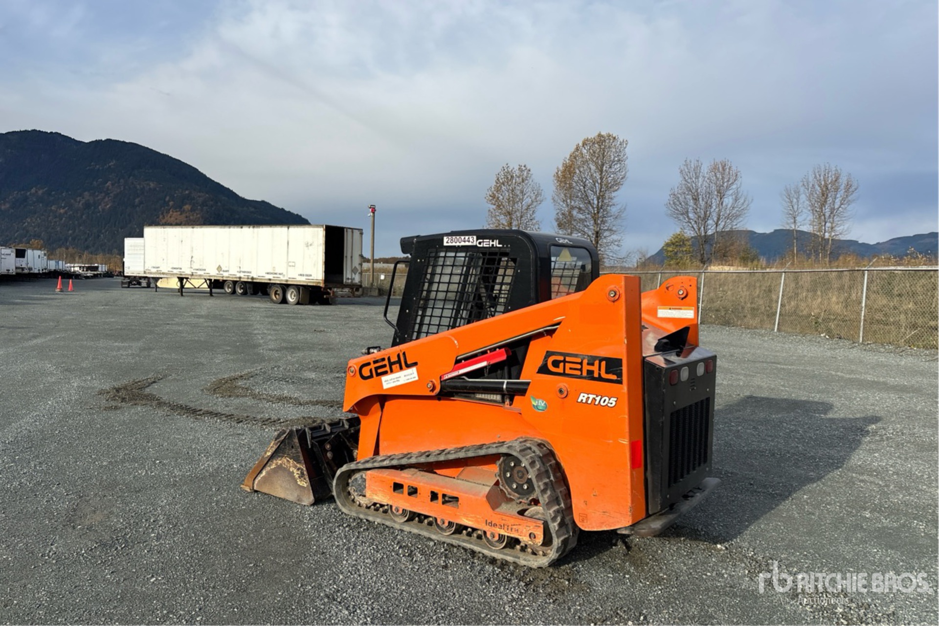 General Appearance with Picture, Left Rear Corner