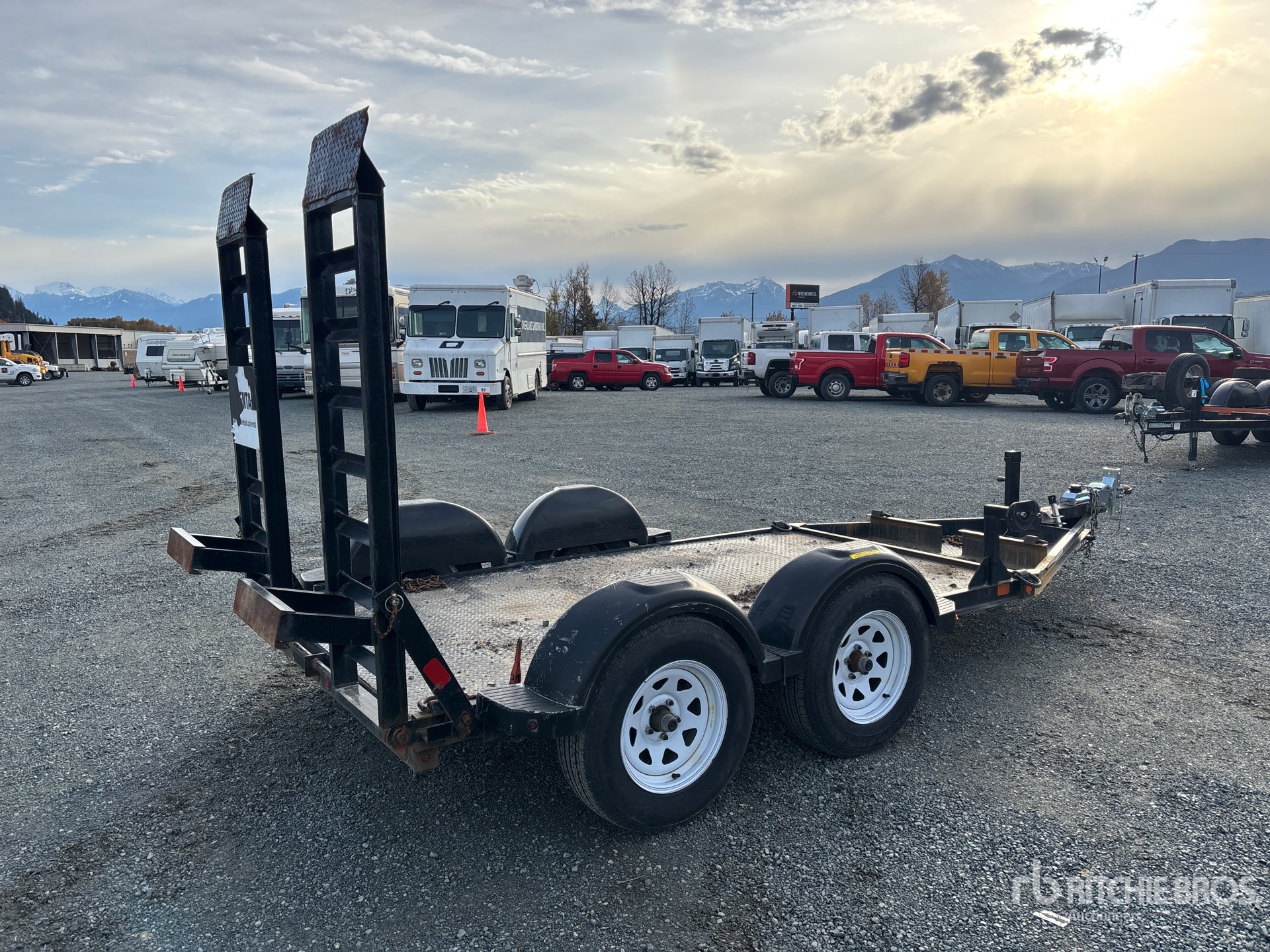 General Appearance with Imagen: esquina trasera derecha