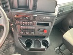 LL051859 - 2020 International LT625: Dash Components