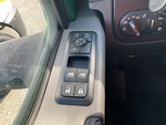 LL833615 - 2020 International LT625: Window Controls