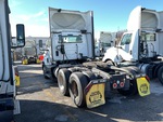 LN329019 - 2020 International LT625: Picture, Left Rear Corner