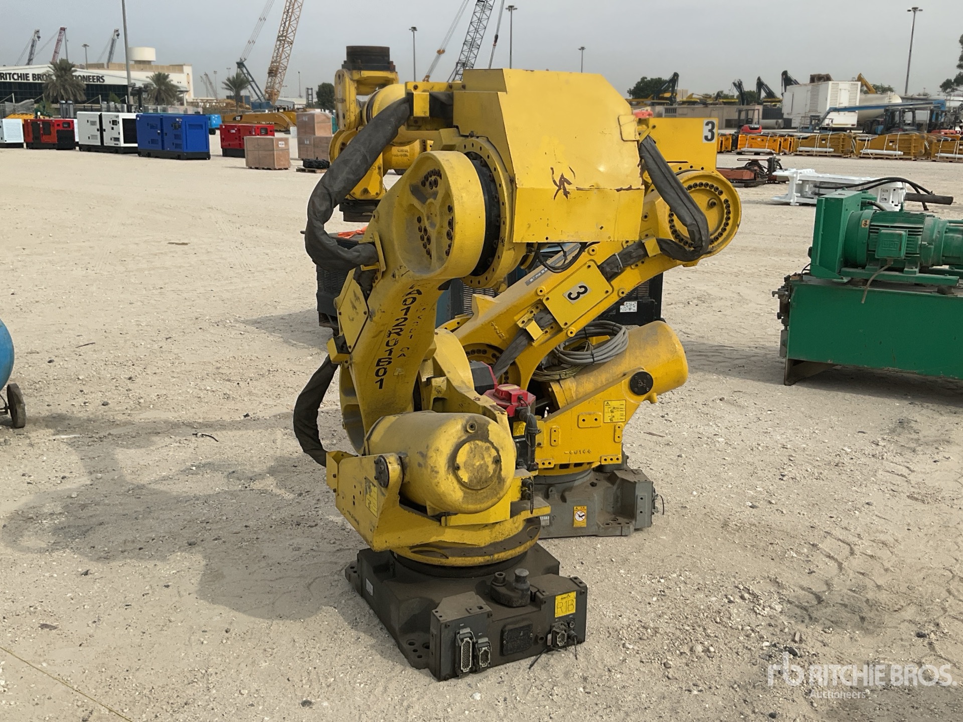 General Appearance with Picture, Right Front Corner