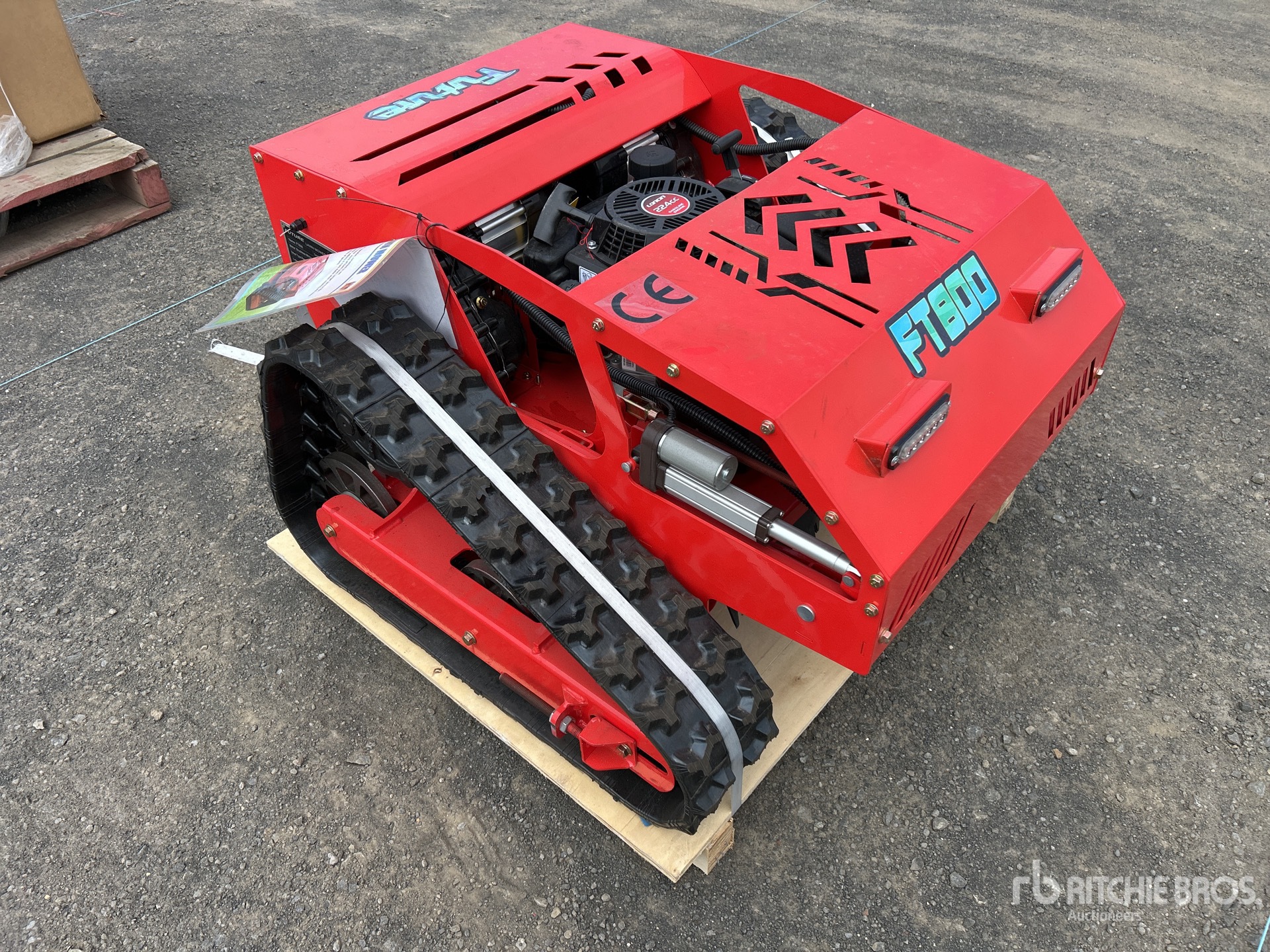 General Appearance with Picture, Right Front Corner