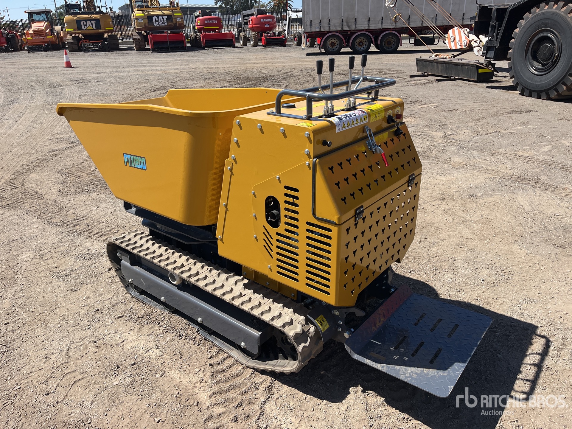 General Appearance with Foto, angolo posteriore sinistro