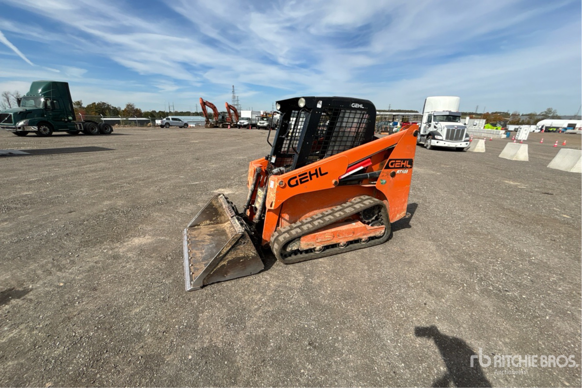 MINI CARGADOR SOBRE ORUGAS 2019 COMPAC RT105