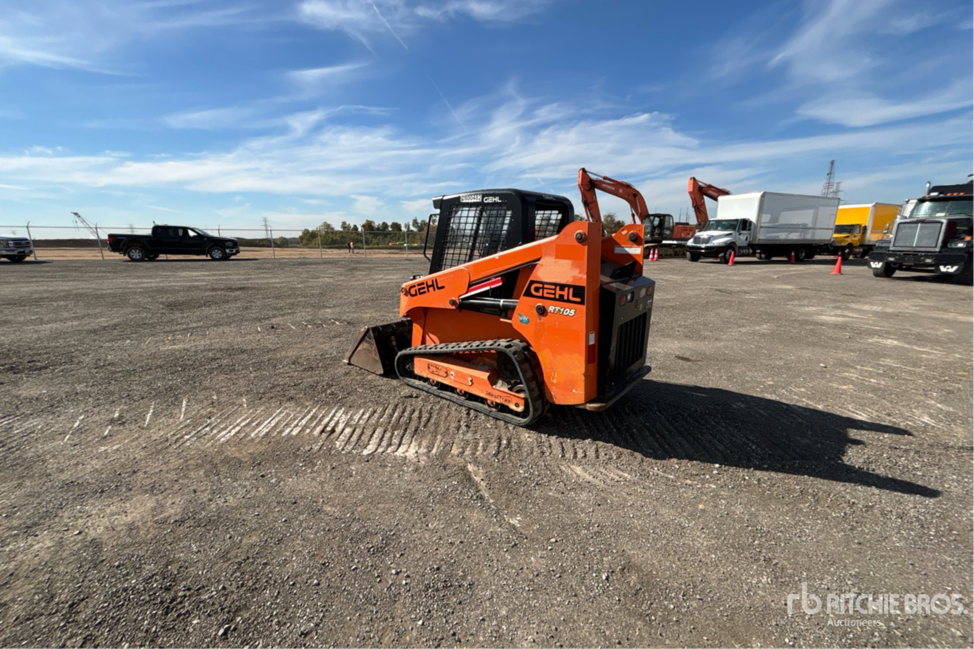 MINI CARGADOR SOBRE ORUGAS 2019 COMPAC RT105