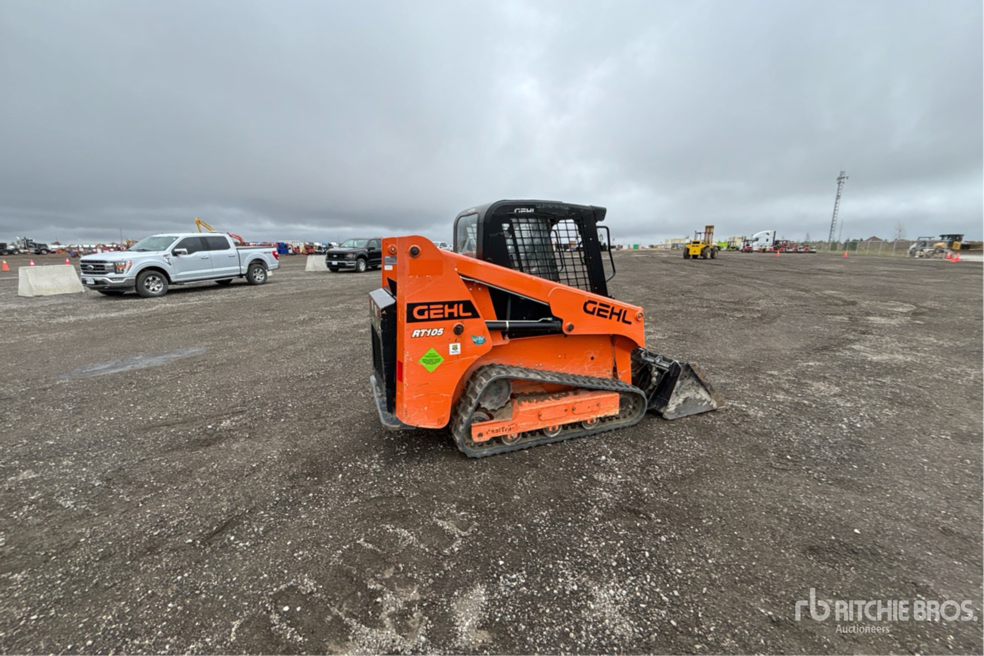 General Appearance with Picture, Right Rear Corner