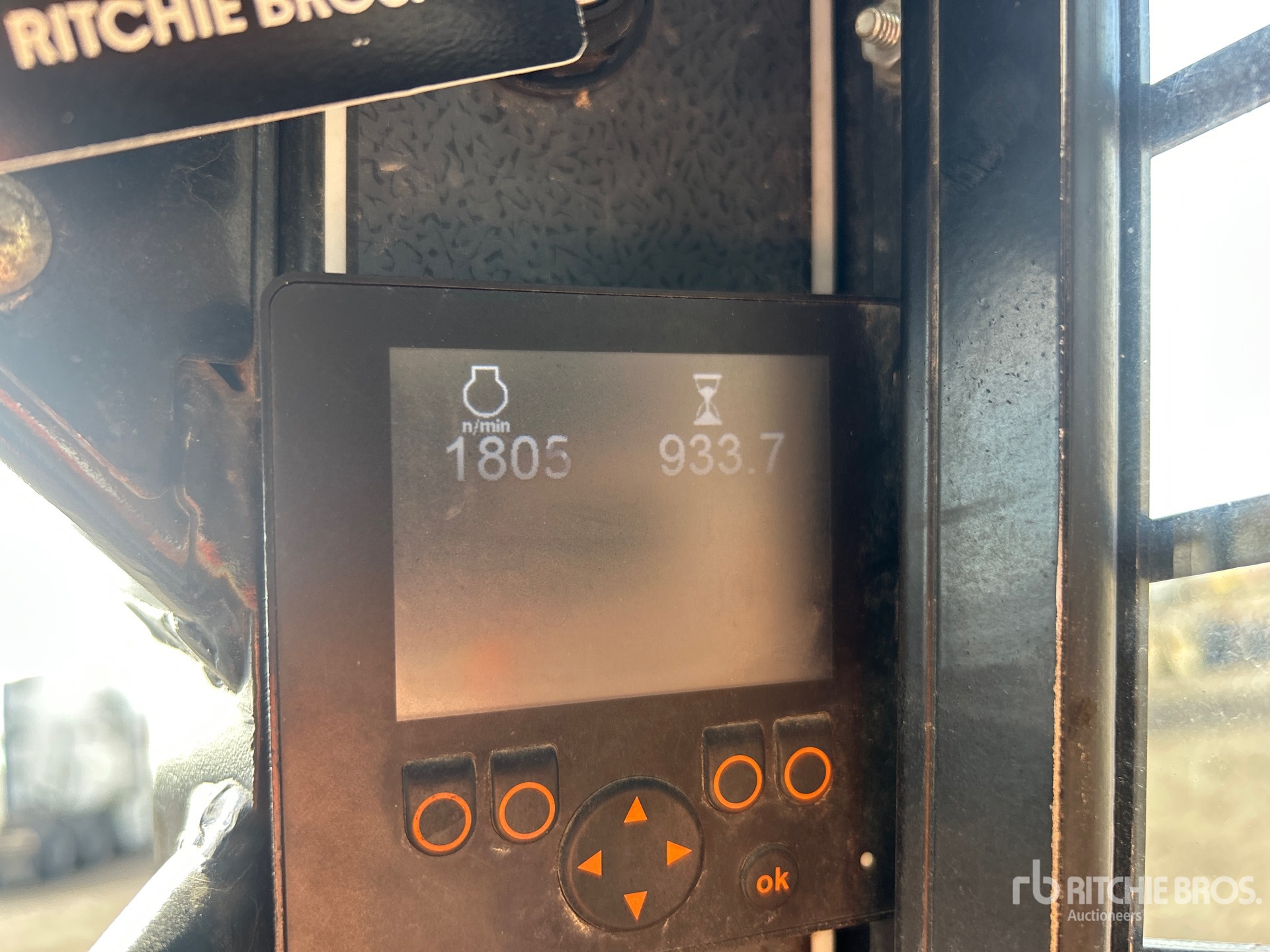General Appearance with Hour Meter / Odometer