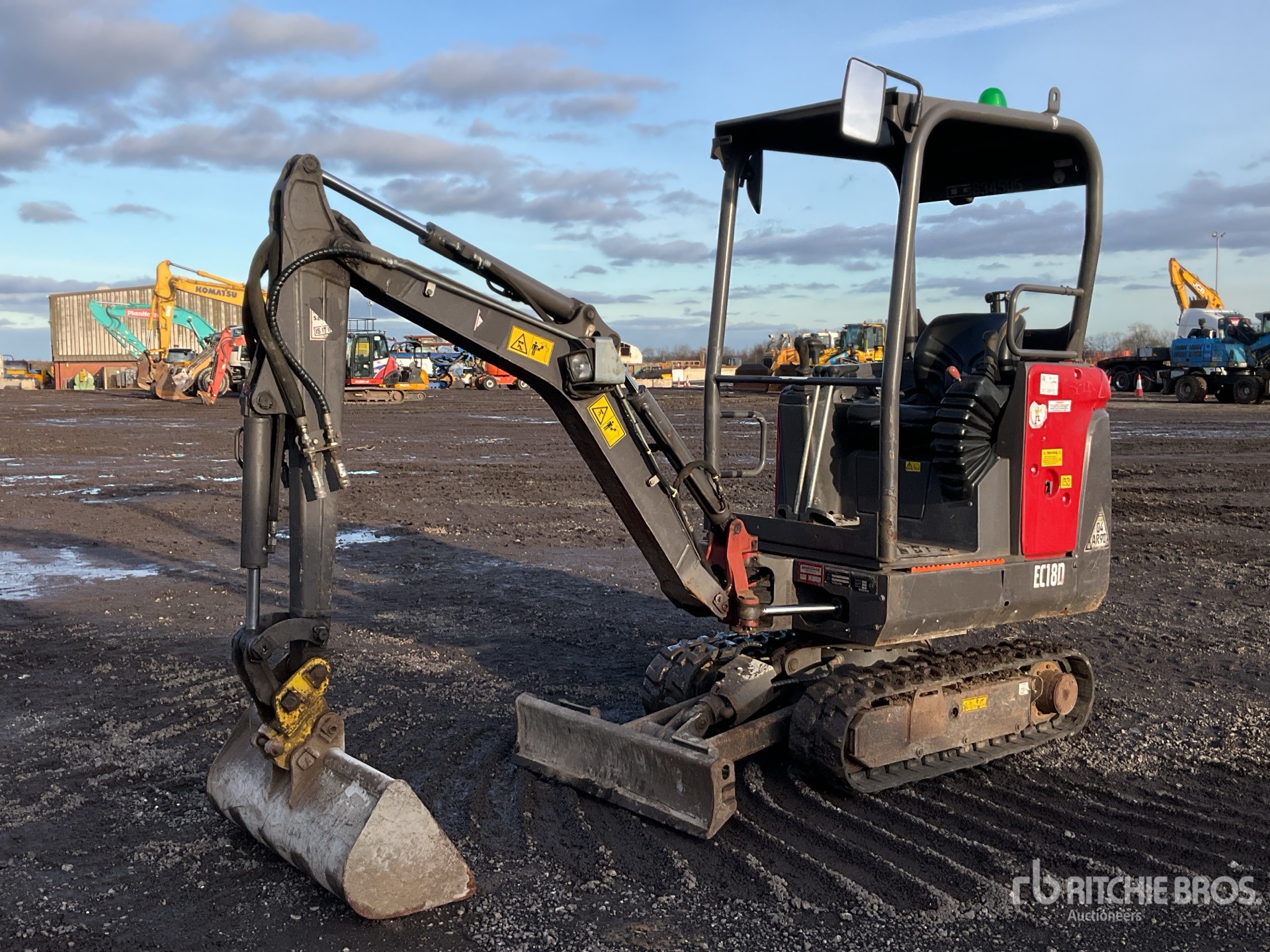 General Appearance with Picture, Left Front Corner