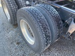 NN195224 - 2022 International LT625: Right Front Drive Tires