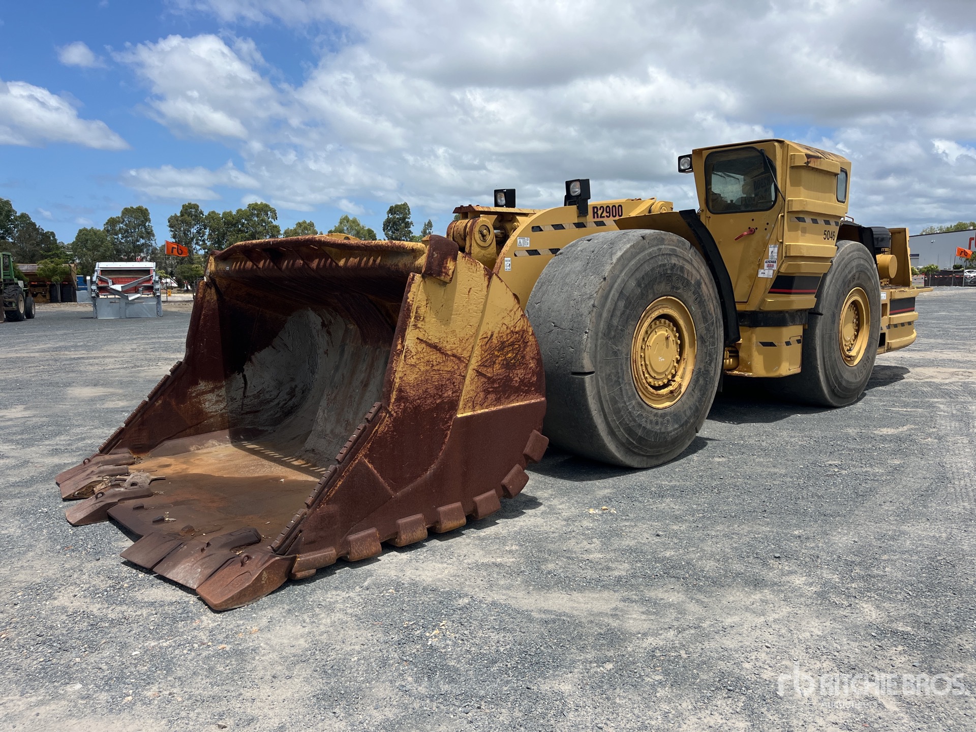 General Appearance with Imagen: esquina delantera izquierda